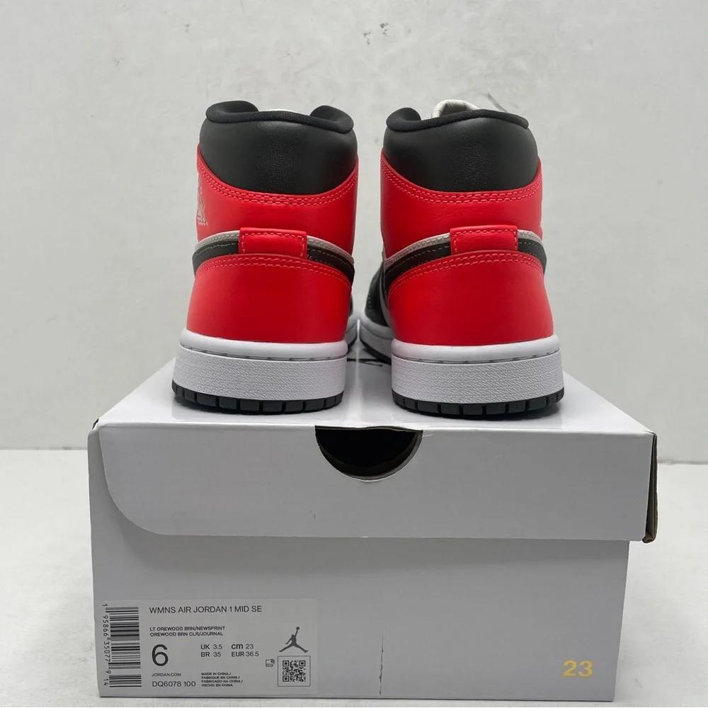 Nike Air Jordan 1 Retro Mid WMNS SE “Newspaper” 2022 - Picture 4 of 4